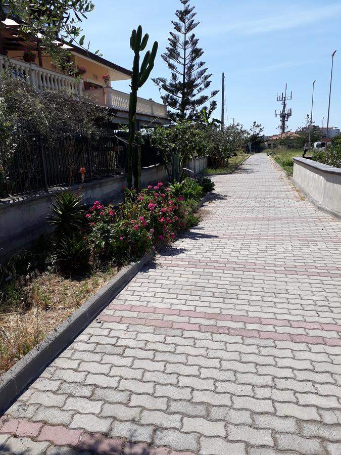 B&B Fragranza Di Sicilia Giardini Naxos Εξωτερικό φωτογραφία